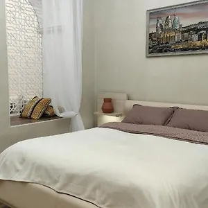 Апартаменты 28, Баку